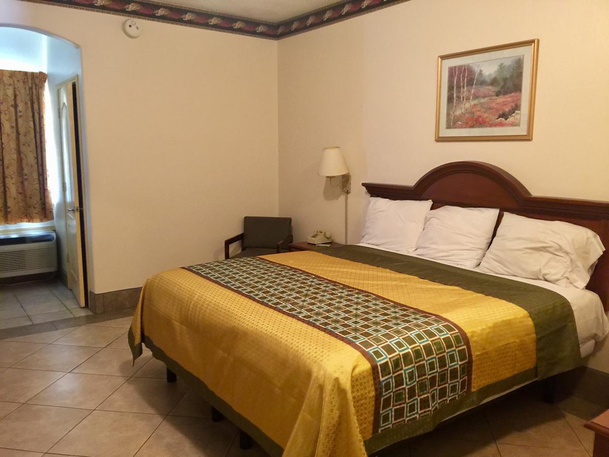 Texas Inn And Suites - Rio Grande Valley Эдинбург Экстерьер фото
