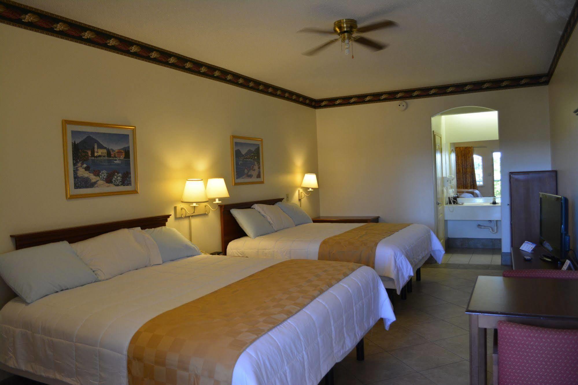 Texas Inn And Suites - Rio Grande Valley Эдинбург Экстерьер фото