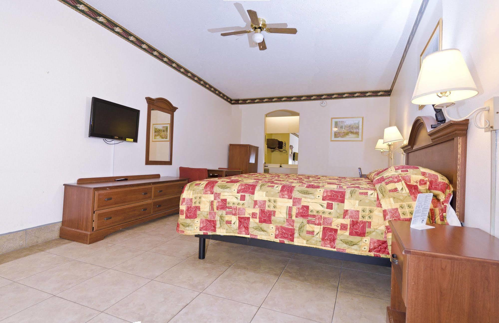 Texas Inn And Suites - Rio Grande Valley Эдинбург Экстерьер фото