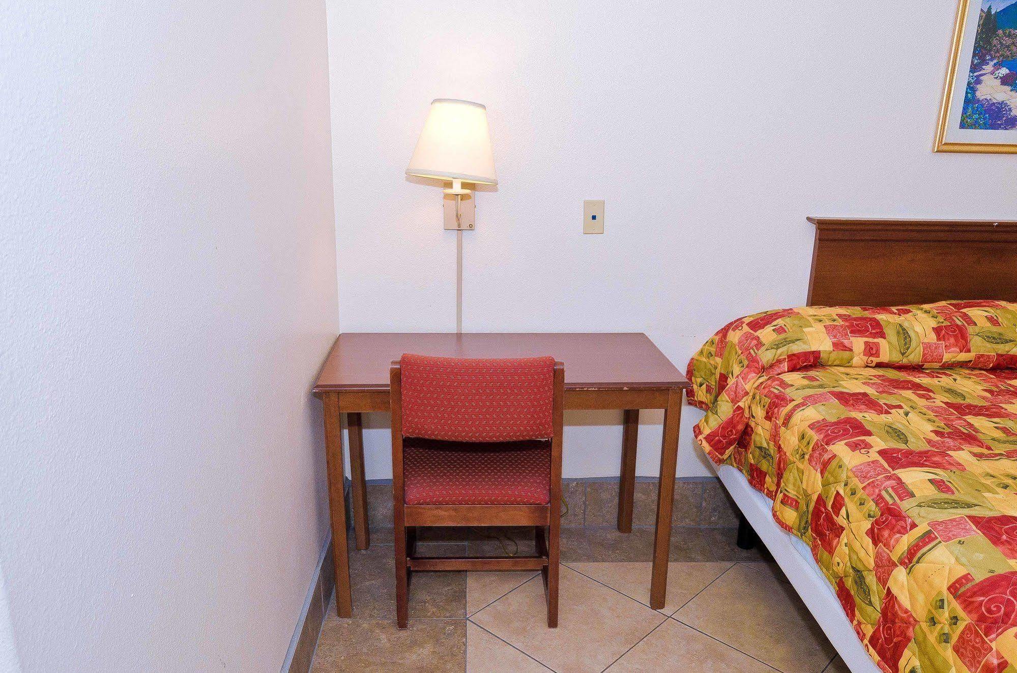 Texas Inn And Suites - Rio Grande Valley Эдинбург Экстерьер фото